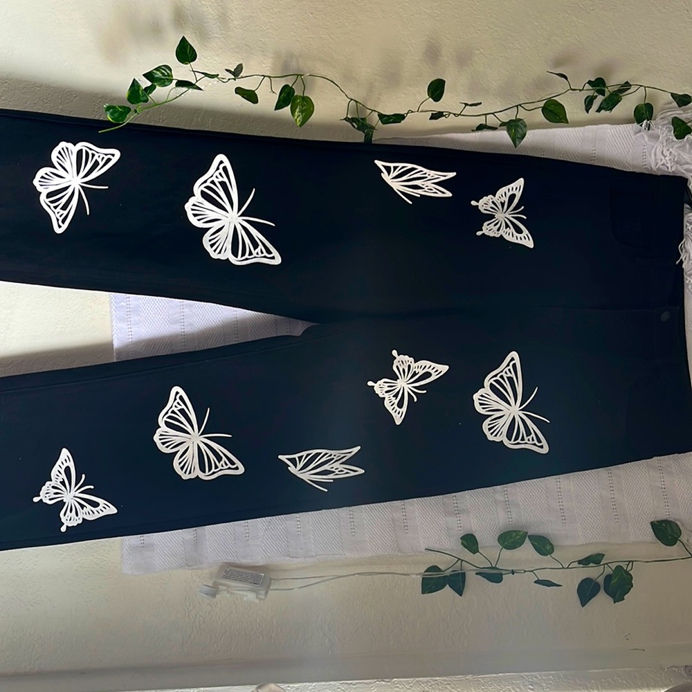 Womens black graphic jeans